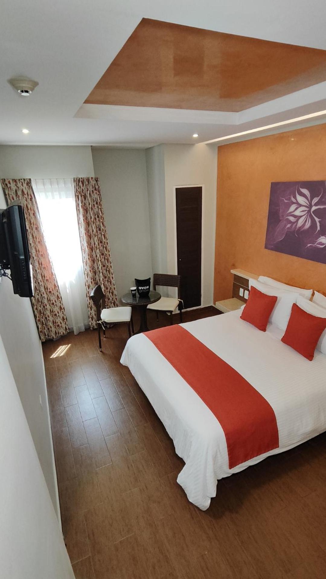 Novo Hotel Caracas Quarto foto