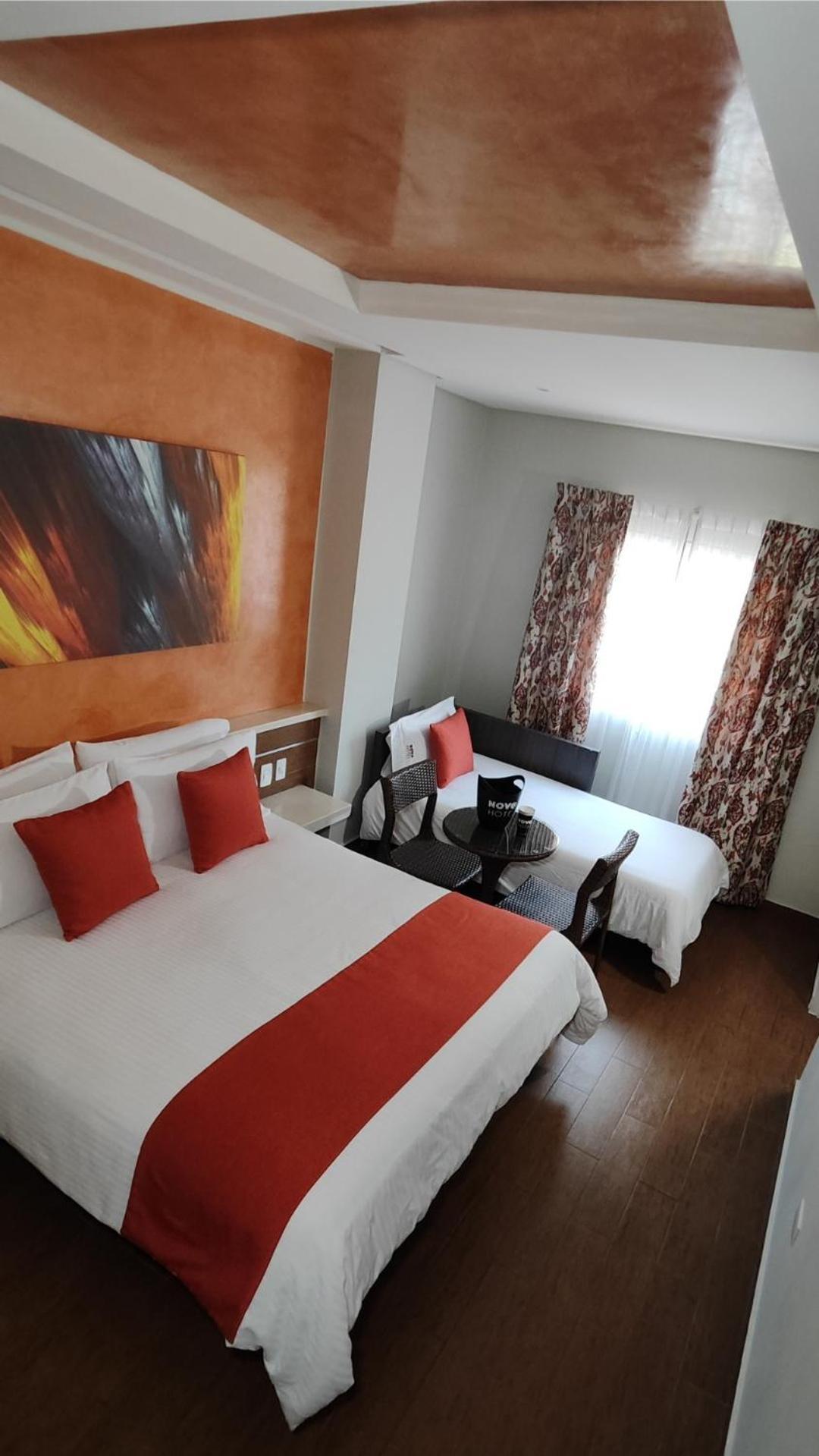 Novo Hotel Caracas Quarto foto